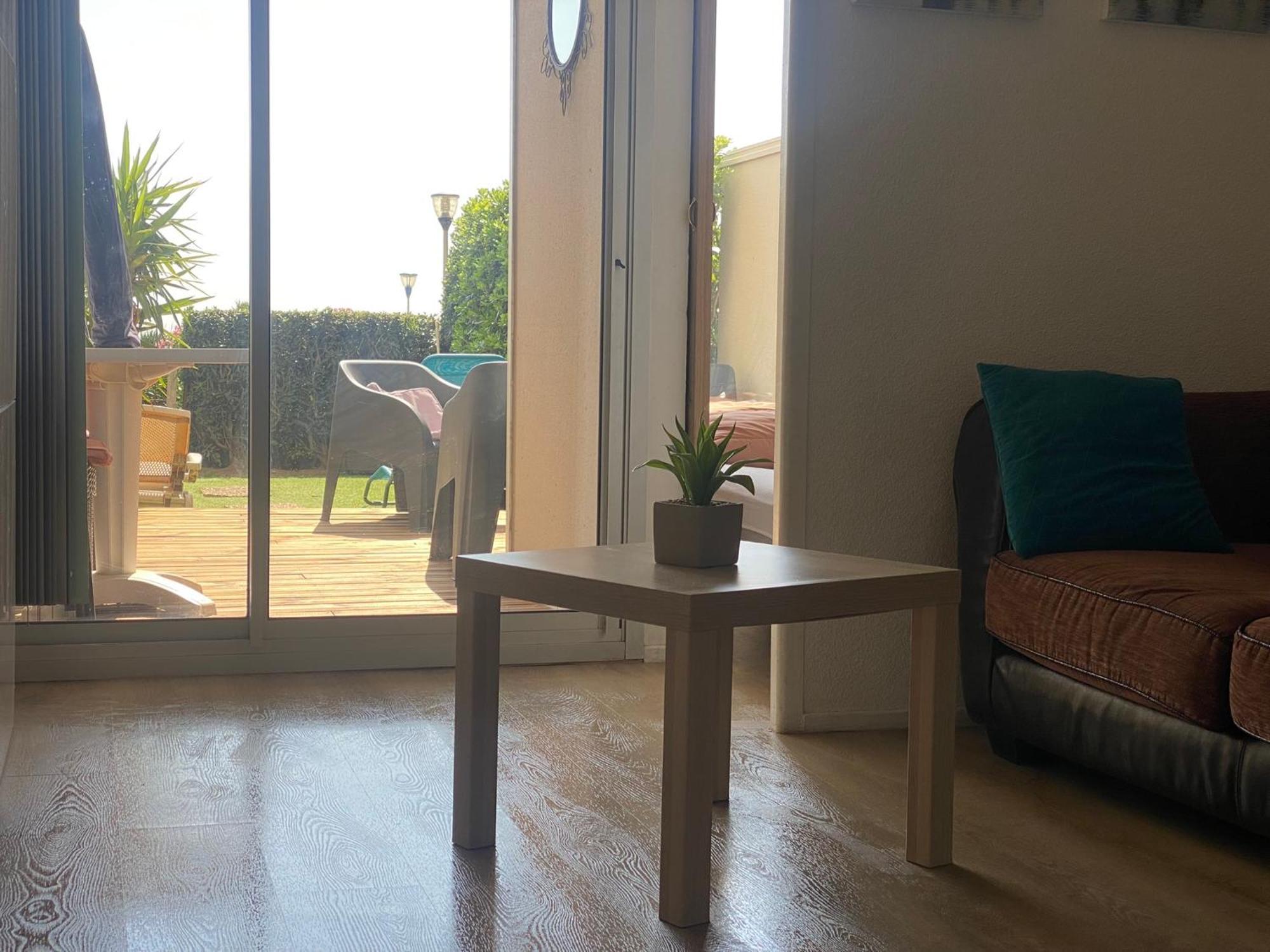 Ferienwohnung Les Pieds Dans L'Eau Canet-en-Roussillon Exterior foto