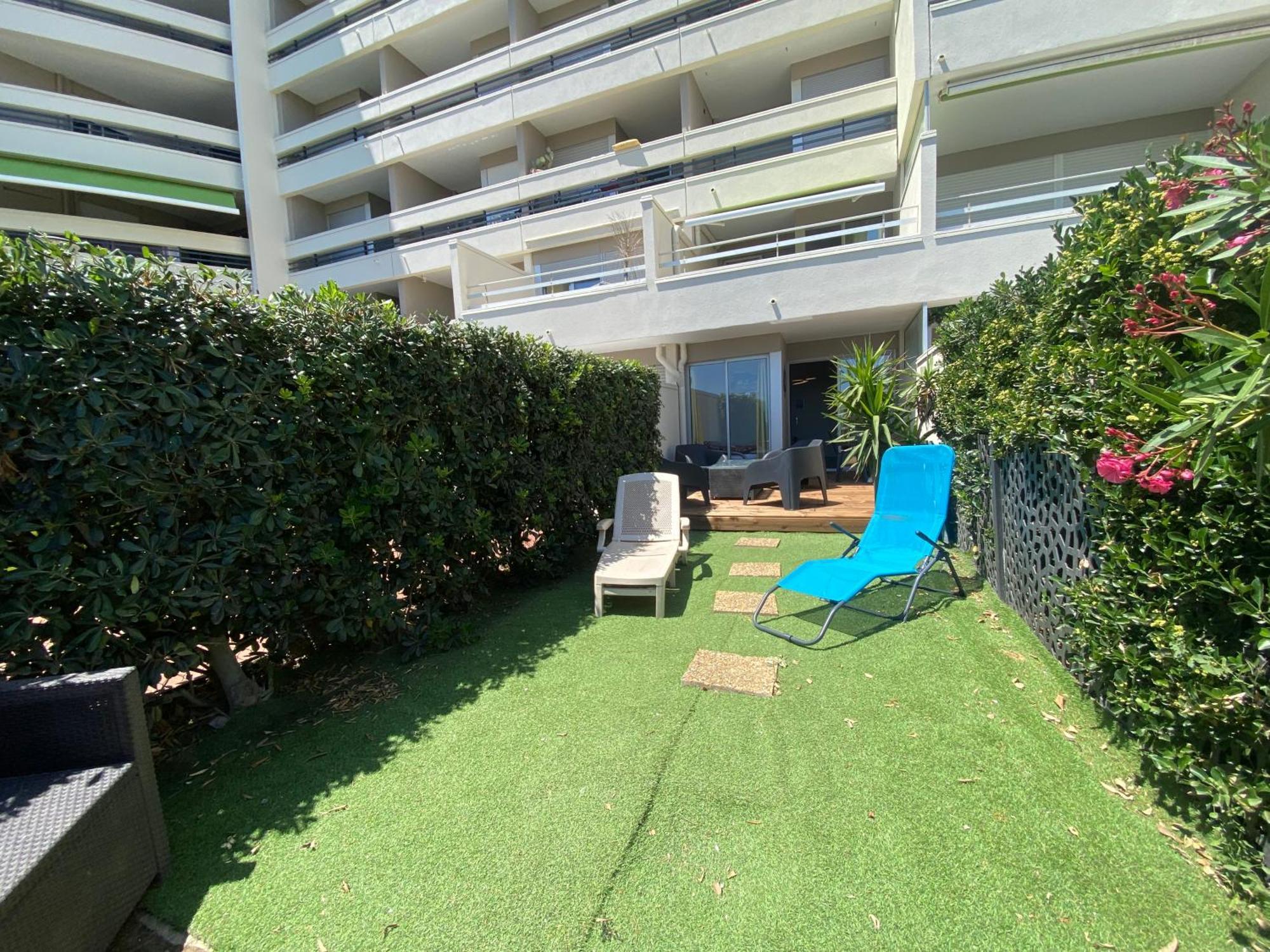 Ferienwohnung Les Pieds Dans L'Eau Canet-en-Roussillon Exterior foto